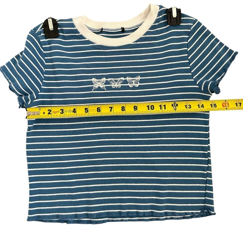 Forever21 baby t-shirt blue white with butterfly embroidered front size missing - Picture 3 of 4